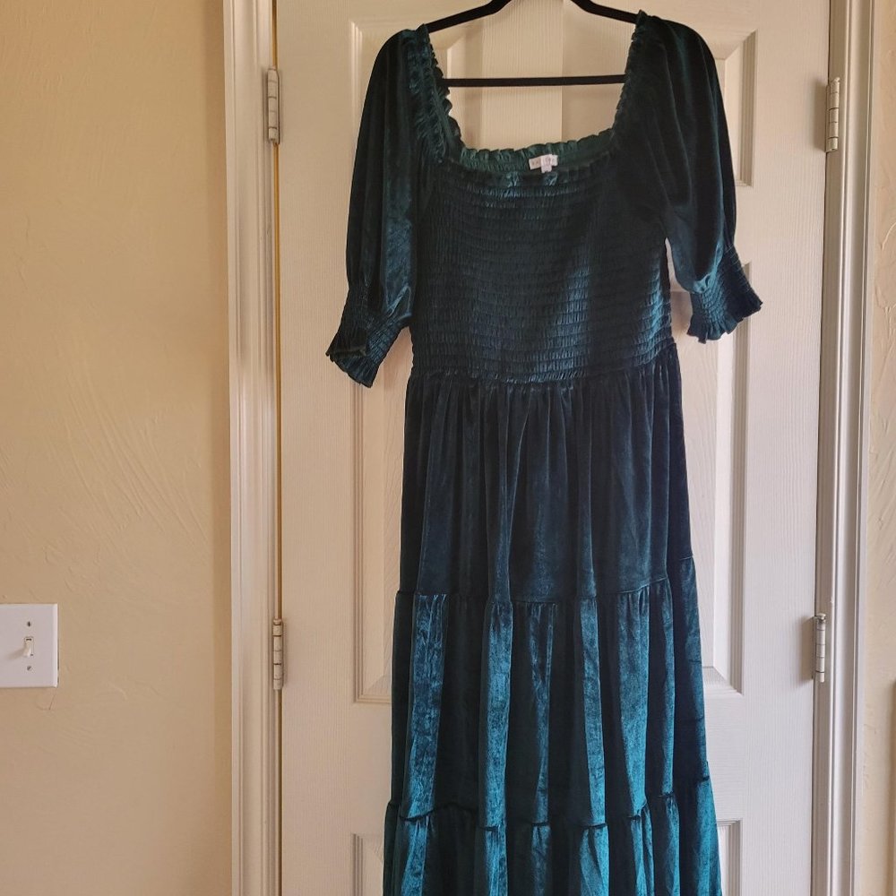 Baltic Born Dark Green Velvet Midi Dress